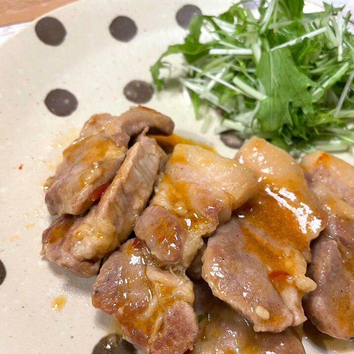 ご飯がススム！かたまり肉のヤンニョム風